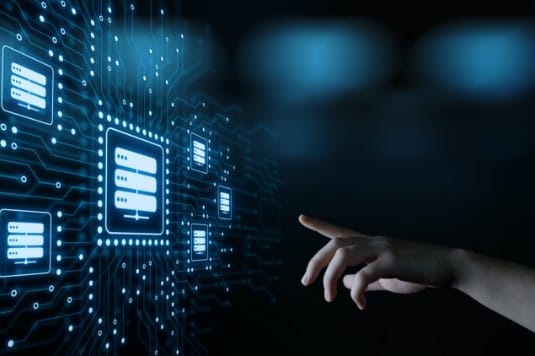 sideimg-web-hosting